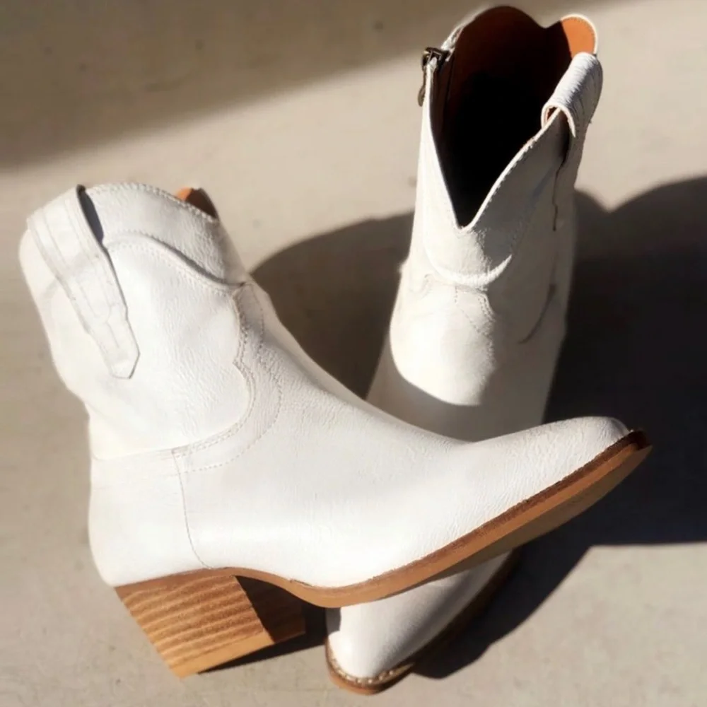 Last Pair New Distressed Western Bootie - Picture 2 of 16